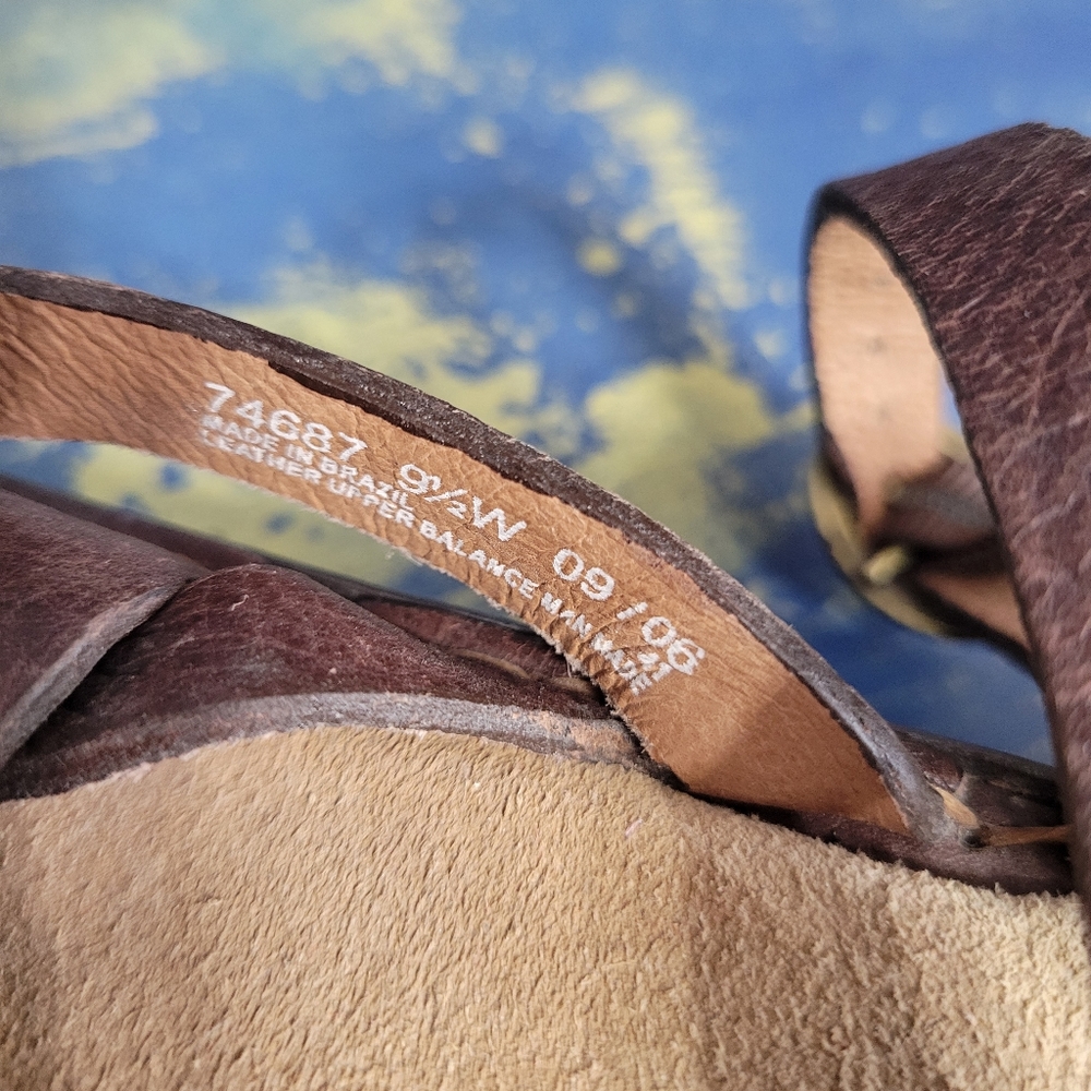 Clarks Artisan Collection Brown Strappy Slingback Sandals Leather Womens 9.5W‎ - Picture 7 of 7